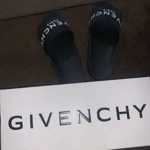 Givenchy | Shoes | New Only Worn Once No Scratches Nothing  display picture 3
